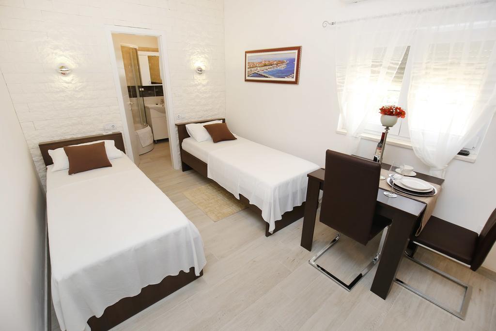 Deluxe MKC Apartments Zadar Extérieur photo